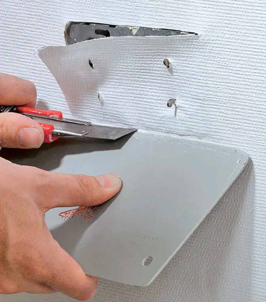 Schritt 3 von 7 Wand tapezieren