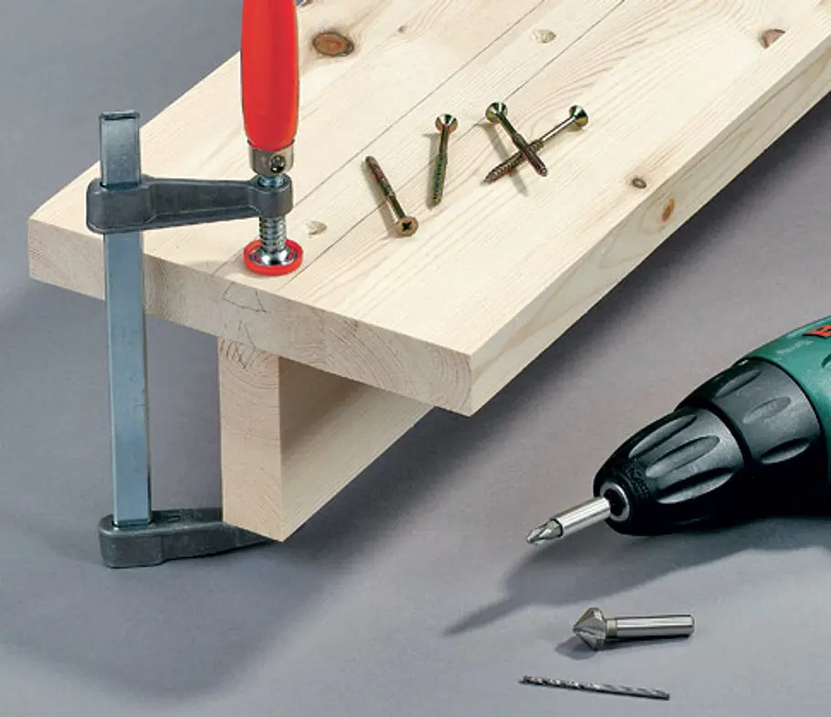 Esstisch mit Mittelfuß selber bauen Tisch mit Mittelfuß