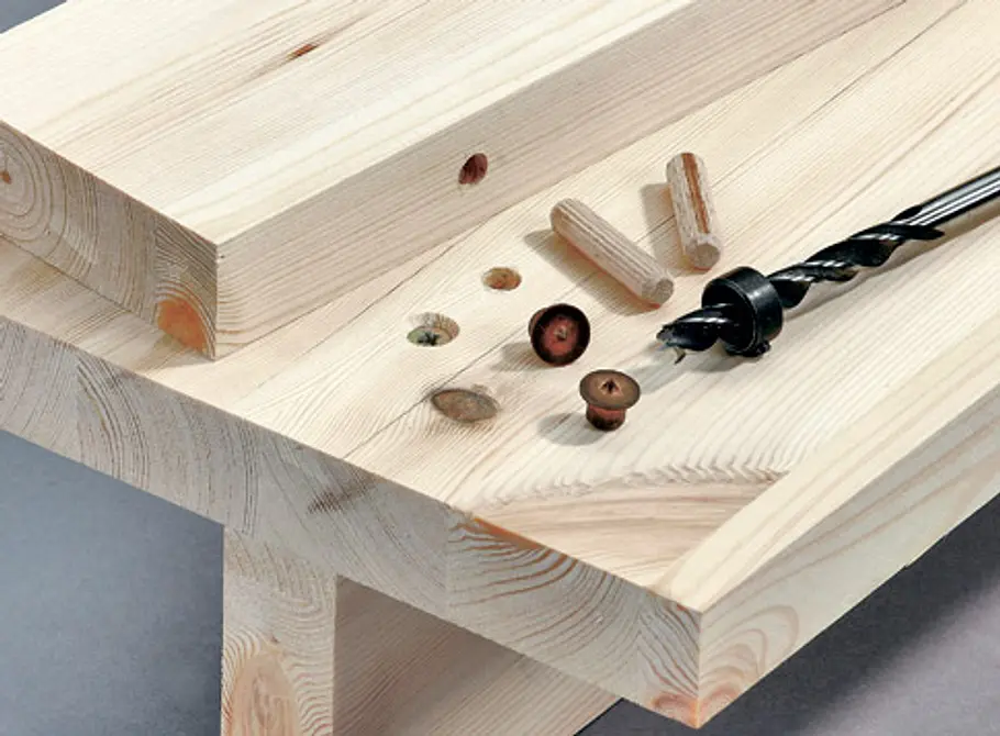 Esstisch mit Mittelfuß selber bauen Tisch mit Mittelfuß