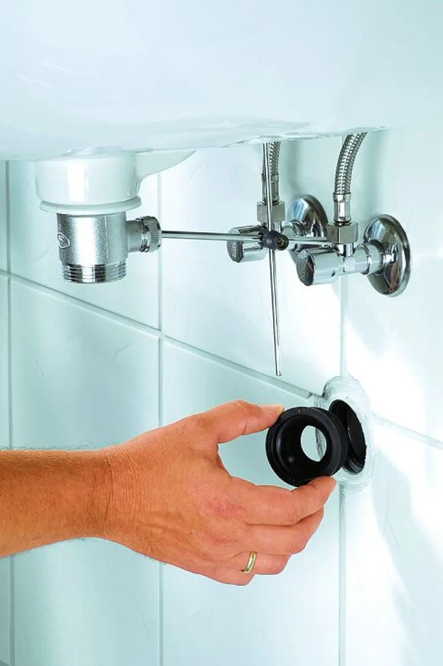 Waschbecken befestigen: Schritt 11