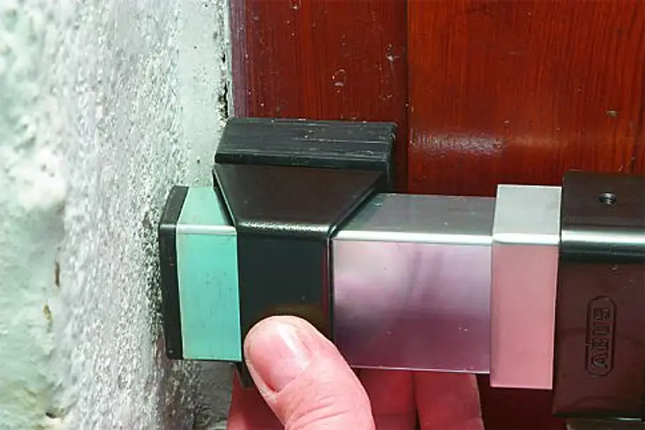 Kellertür sichern: Schritt 6 von 14 Kellertür sichern