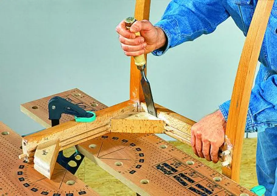 Stuhl reparieren Stuhl reparieren