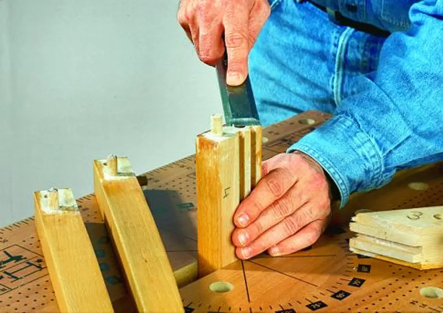 Stuhl reparieren Stuhl reparieren
