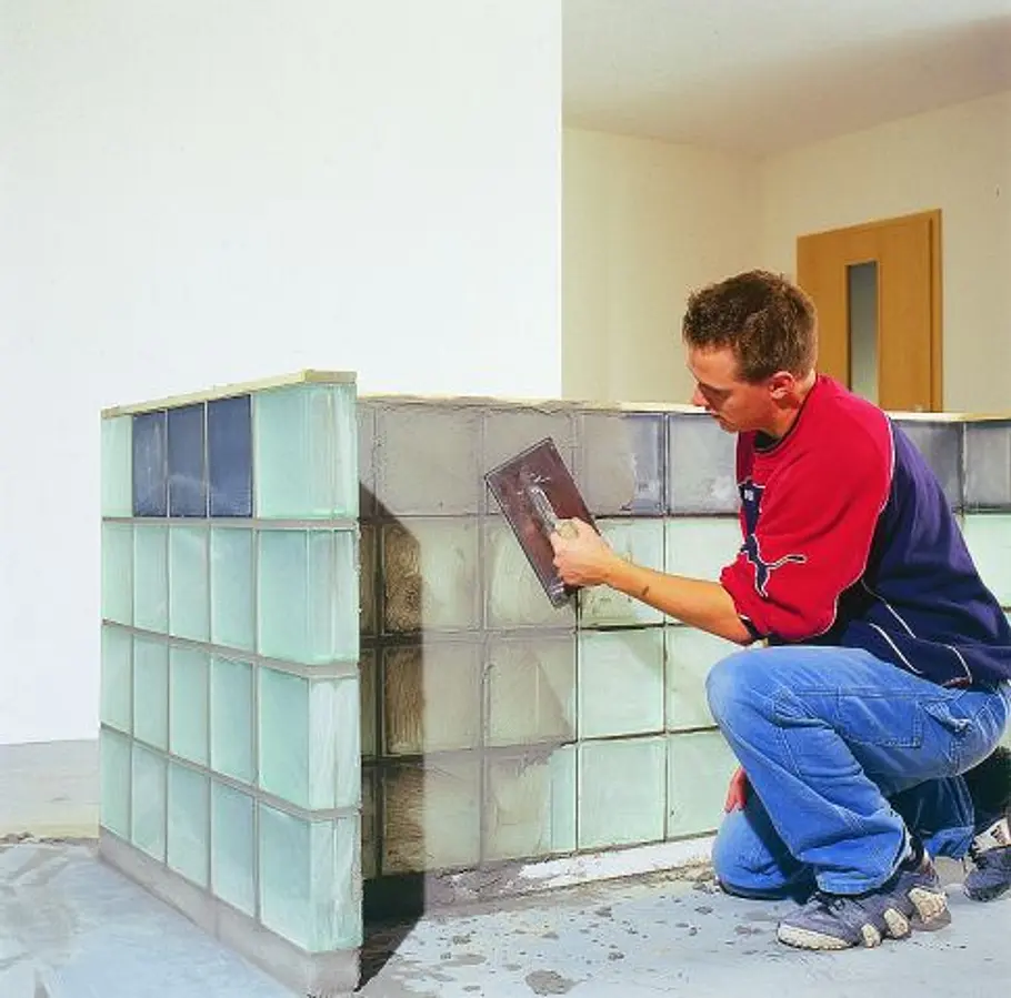 Glasbausteine verlegen: Schritt 12 von 16 Glasbausteine verlegen