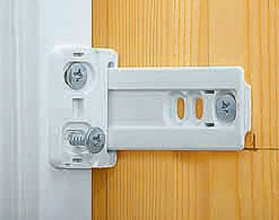 Einbau-Kühlschrank installieren: Schritt 2