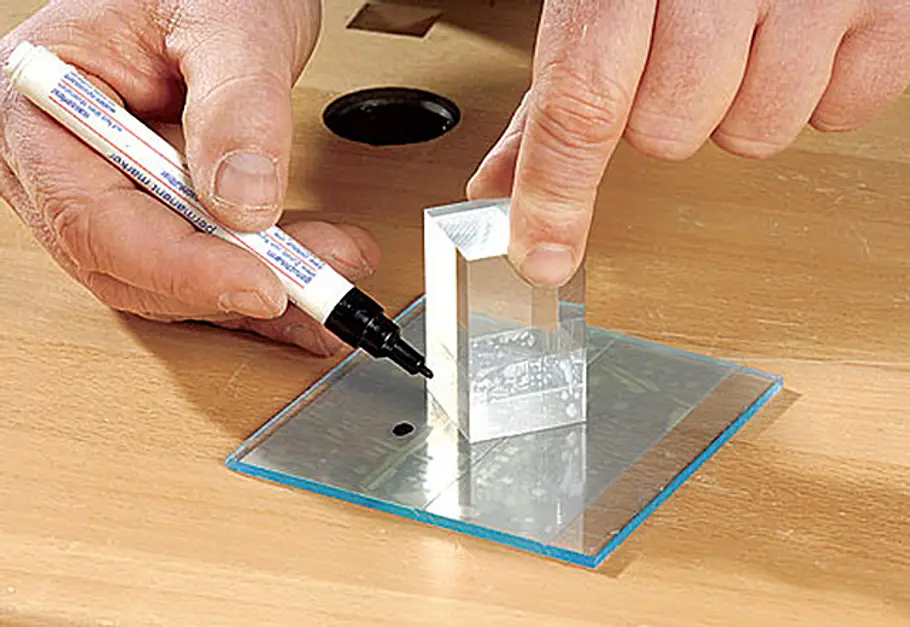 Acrylglas kleben: Flächig verkleben Acrylglas kleben