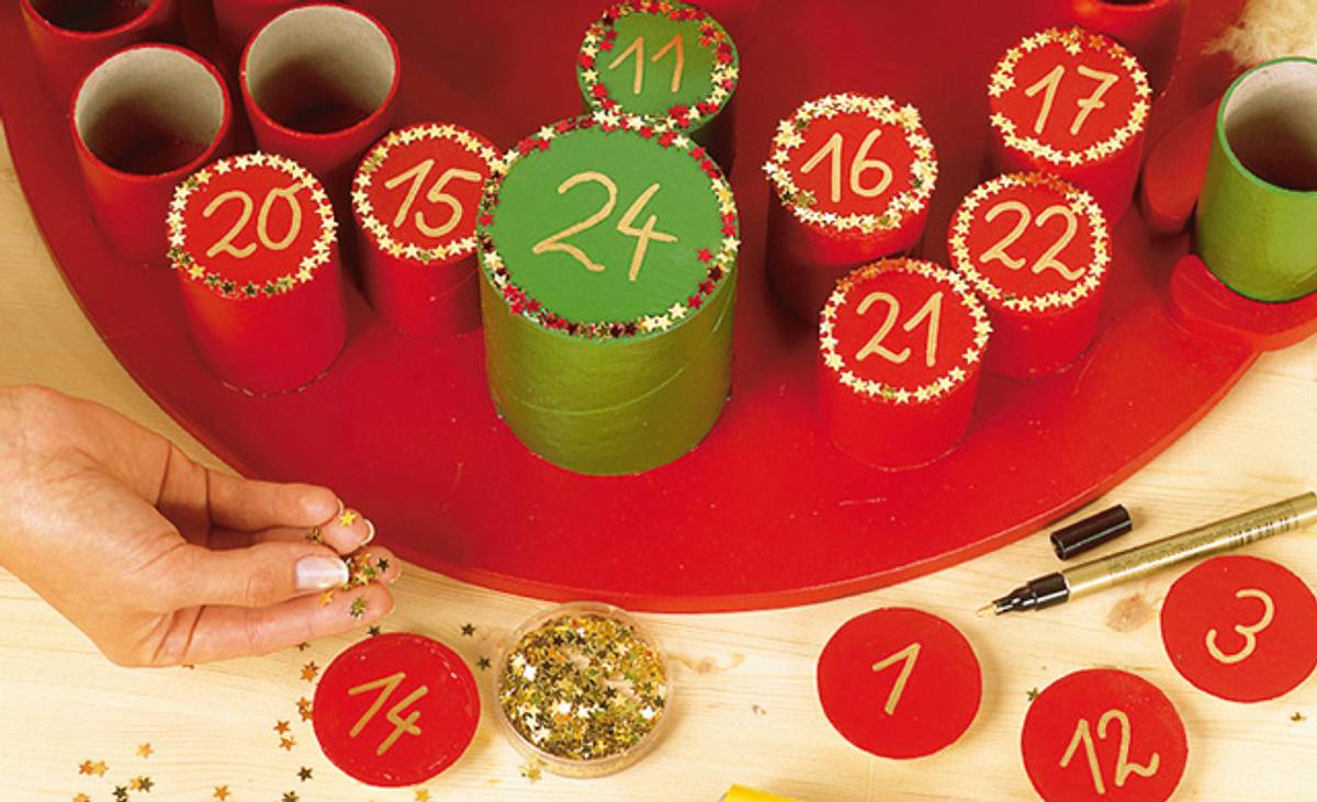 Adventskalender dekorieren