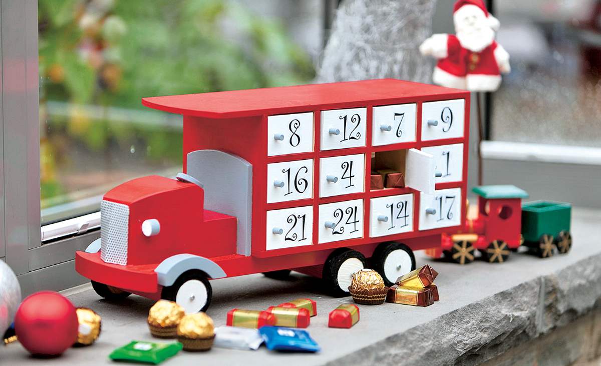 Adventskalender als Laster basteln