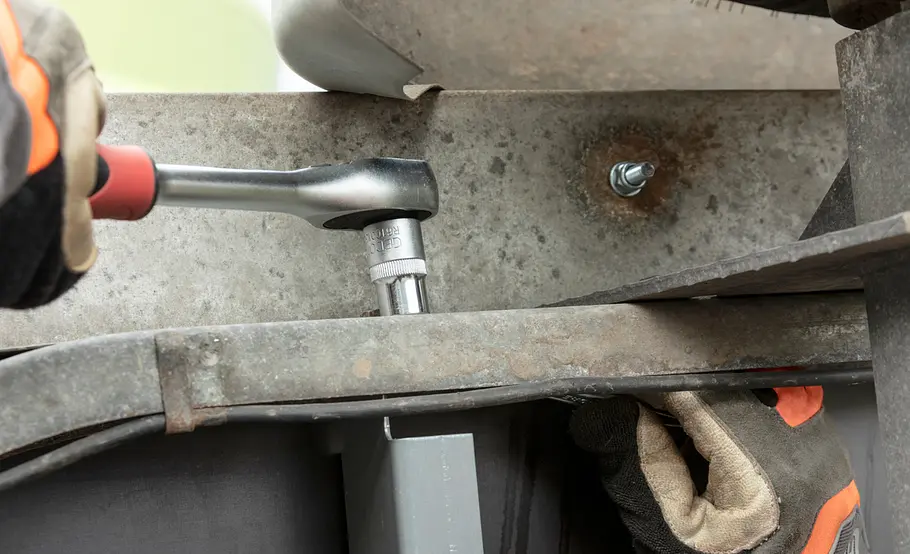 Anhänger-Chassis reparieren
