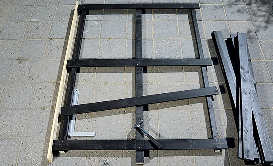 Bikeport bauen: Schritt 16 von 47 Rückwand bauen