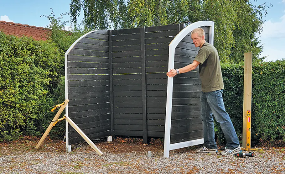 Bikeport bauen: Schritt 30 von 47 Bikeport-Wand montieren