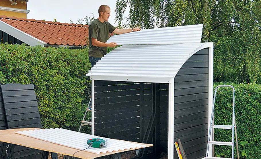 Bikeport bauen: Schritt 37 von 47 Dach eindecken