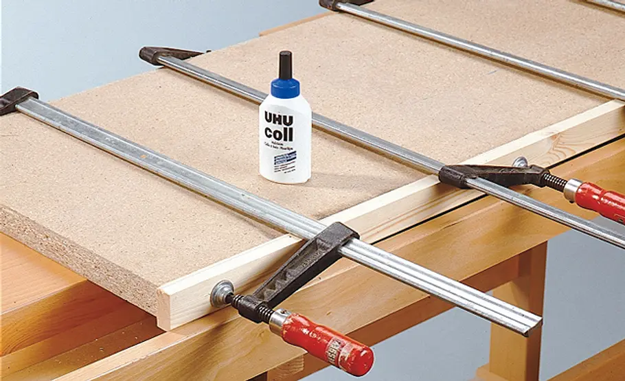 Arbeitsplatte bauen