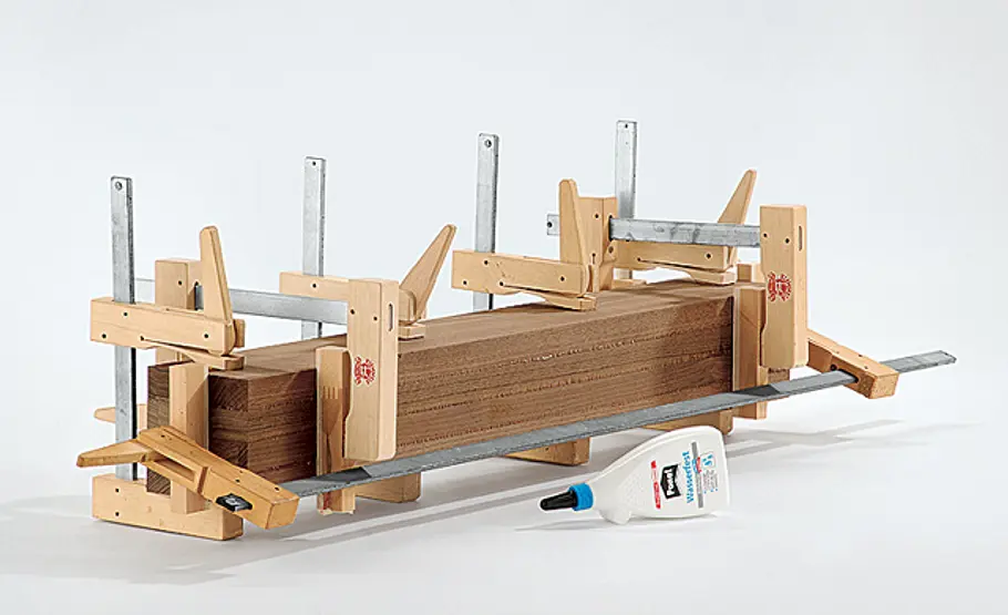 Ausziehbaren Esstisch bauen Tischbein leimen
