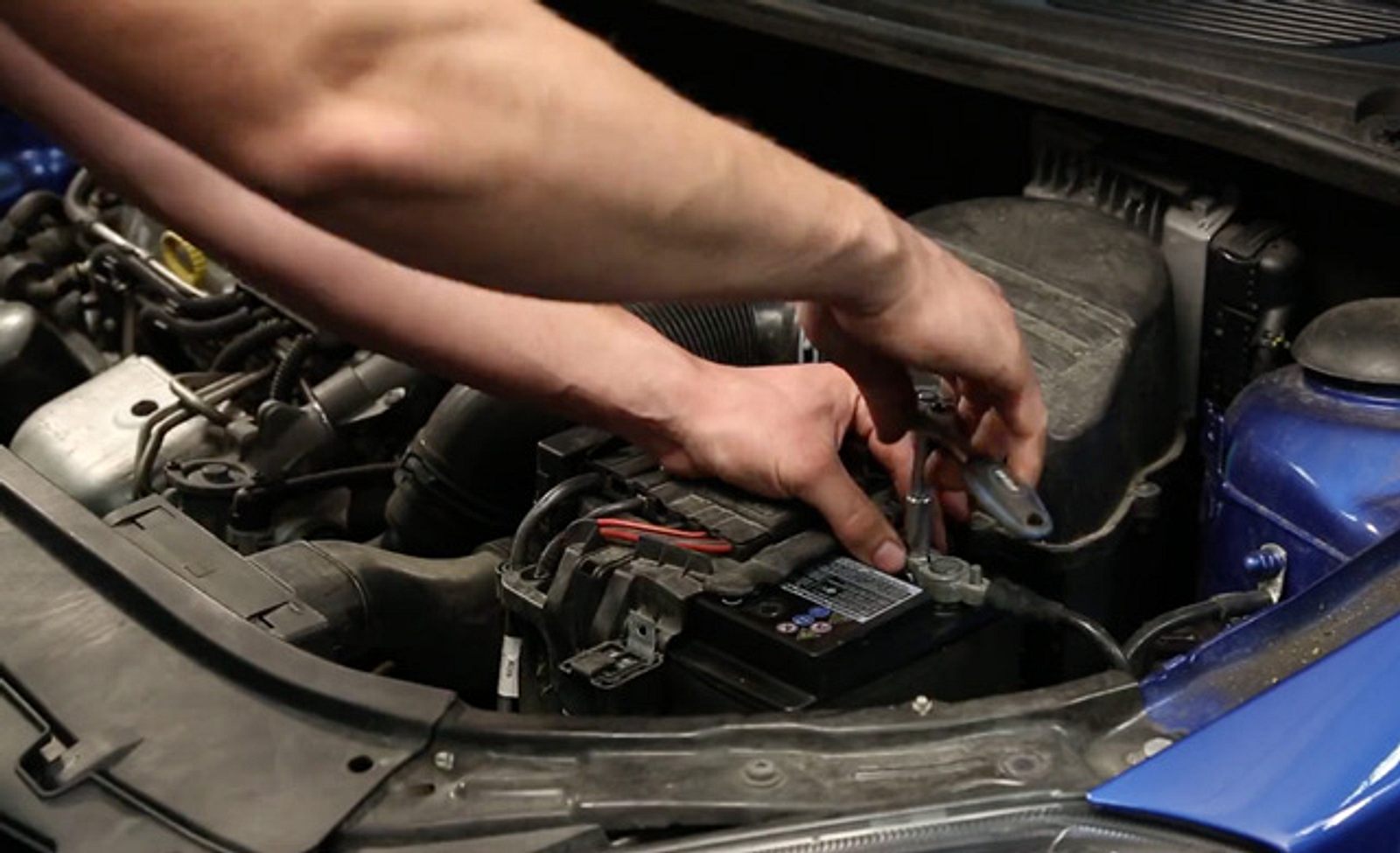 Autobatterie Wechseln Das M Ssen Sie Beachten Selbst De