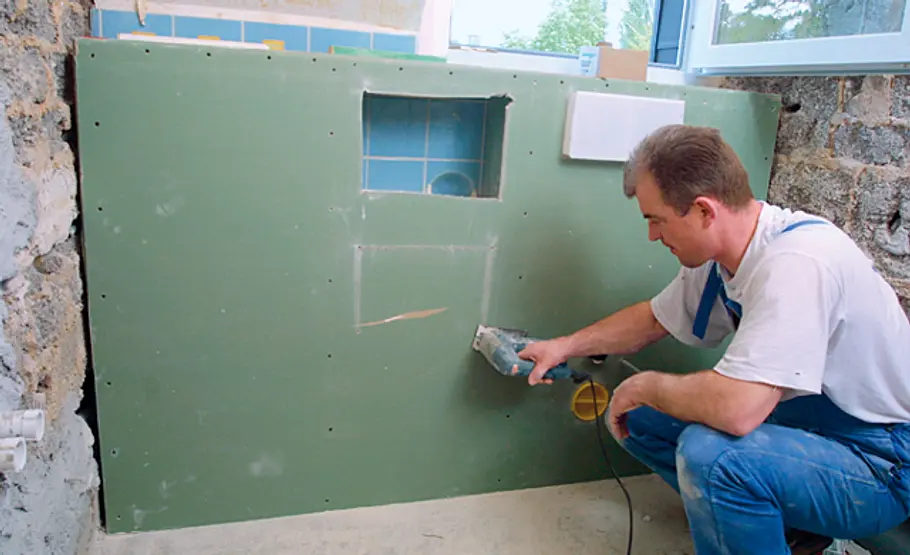 Bad-Ablage bauen: Schritt 20 von 24 Gipsfaserplatte ausschneiden