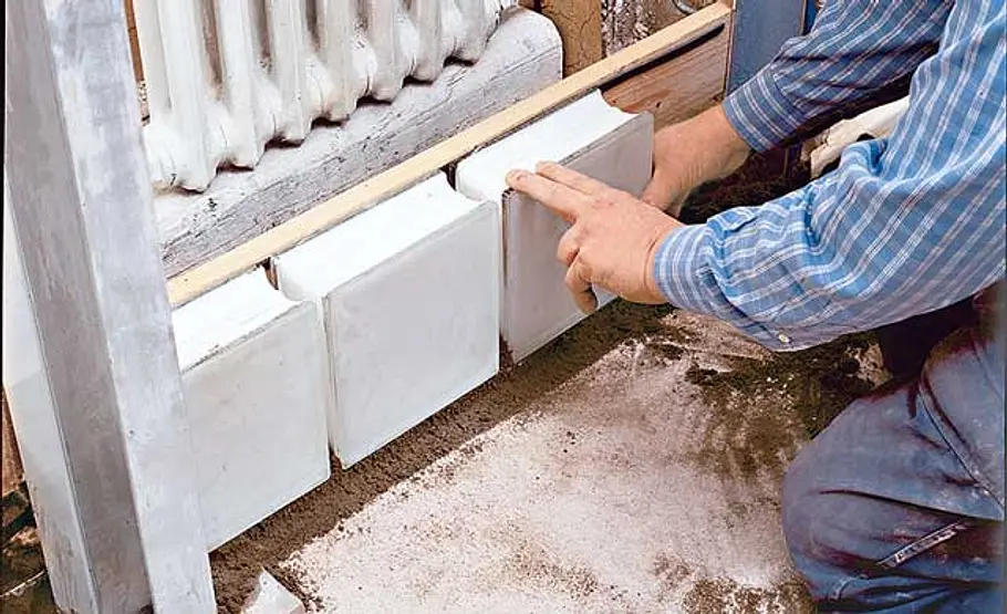 Glasbausteine mauern: Schritt 3 von 12 Glasbausteine mauern