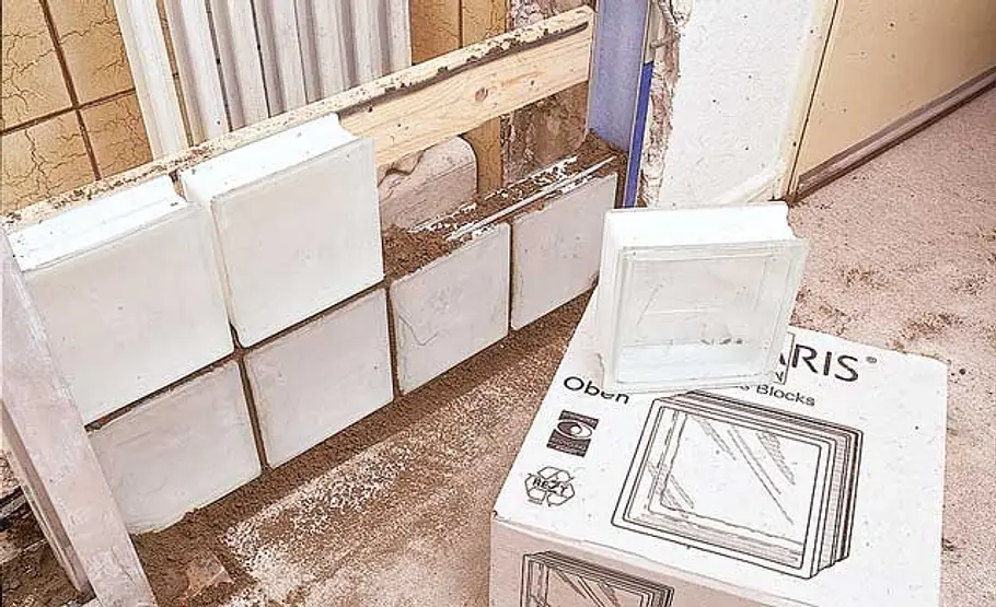 Glasbausteine mauern: Schritt 6 von 12 Glasbausteine mauern