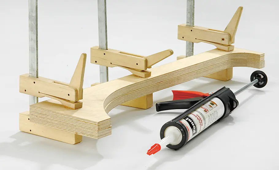 Leuchtturm bauen: Korpus Bauteile bündig verleimen