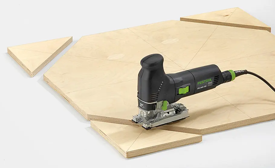 Leuchtturm bauen: Korpus Deckplatte zusägen
