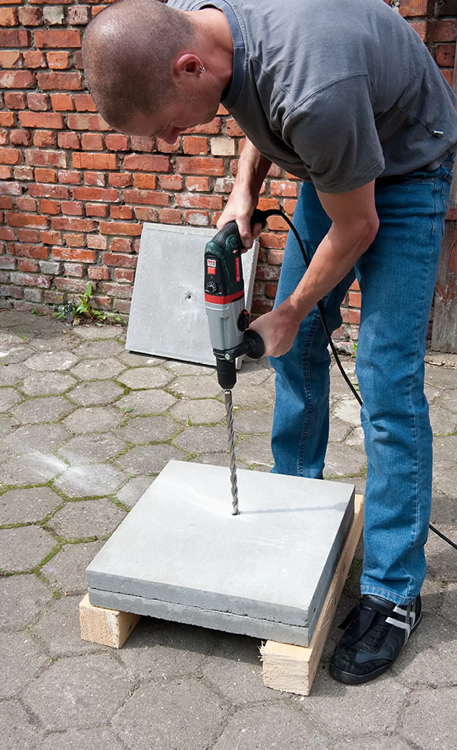 Bank aus Betonplatten Gartenbank aus Beton