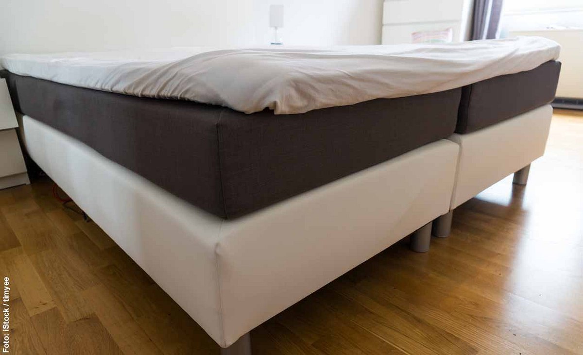 Boxspringbett mit Boxen, Matratzen und Topper