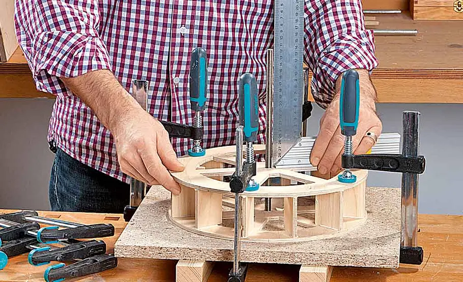 Wassermühle bauen: Schritt 48 von 53 Windmühle selber bauen