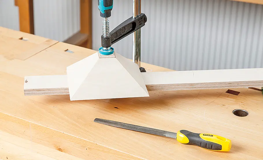 Weihnachtspyramide bauen Bauplan: Weihnachts-Karussell