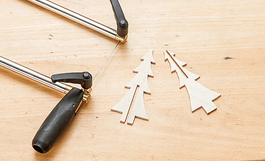 Weihnachtspyramide bauen Bauplan: Weihnachts-Karussell