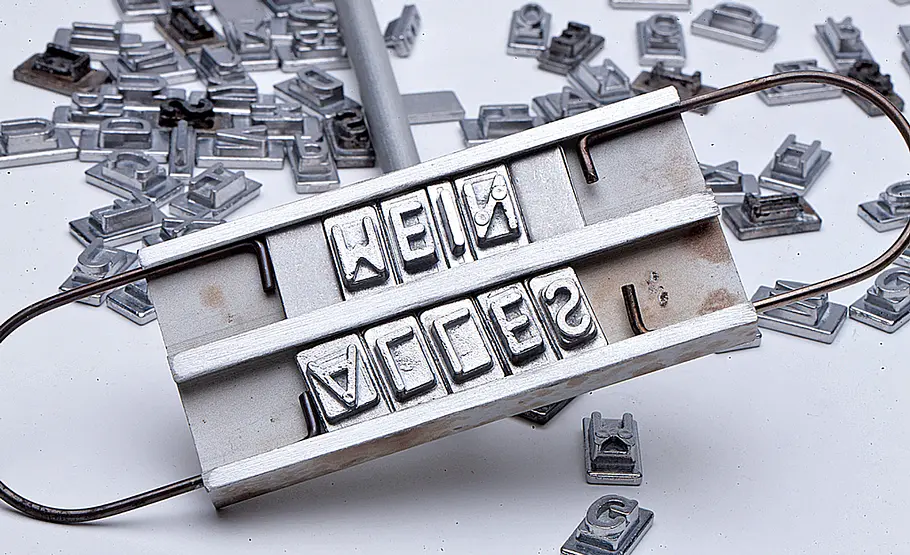 Dieses Brandeisen drückt jedem Steak den Stempel auf Brandeisen grillen