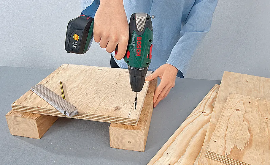 Brennholzregal selber bauen Brennholzregal