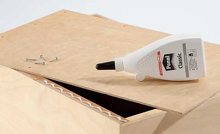Cajón selber bauen Cajón: Fell aufleimen