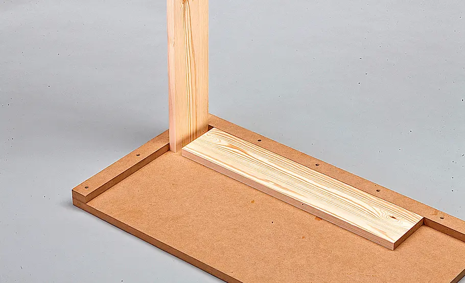 Wohnzimmertisch mit Vitrine Couchtisch bauen