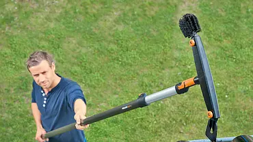 Dachrinnenreiniger | selbst.de Dachrinnenreiniger | selbst.de