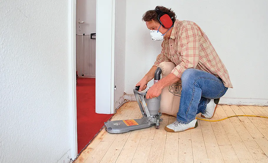 Dielen schleifen: Schritt für Schritt Holzboden: Dielen abschleifen