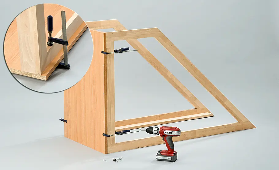 Drempelschrank bauen: Schritt 16 von 25 Drempelregal bauen