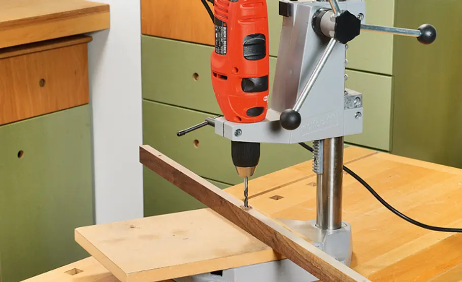 Badvorleger aus Holz Badvorleger: Loch bohren
