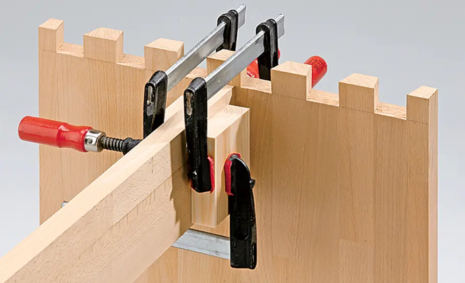 Eckbank bauen: Schritt 13 von 27