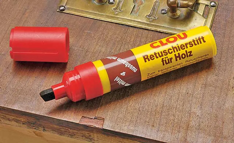 Furnier ausbessern: Schritt 9 von 9 Furnier reparieren