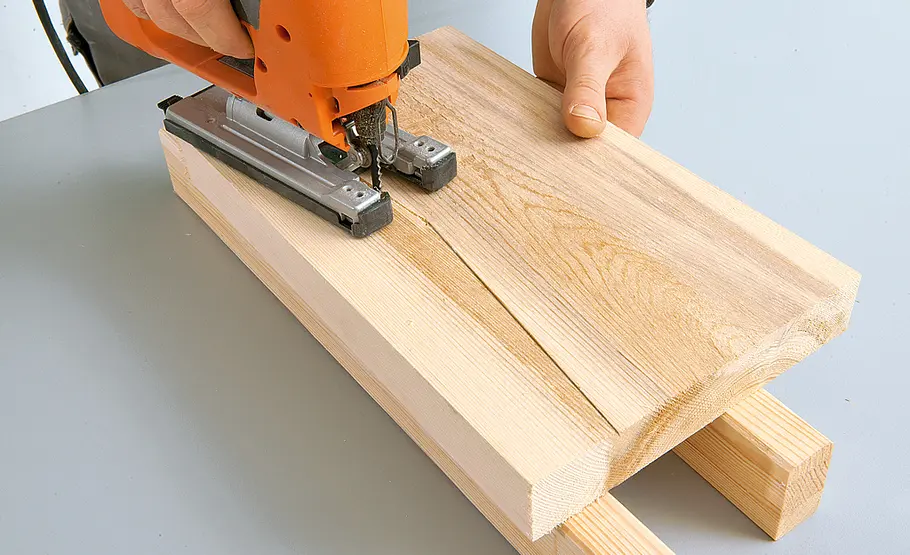 Sitzbank aus Holz Holzbank selber bauen