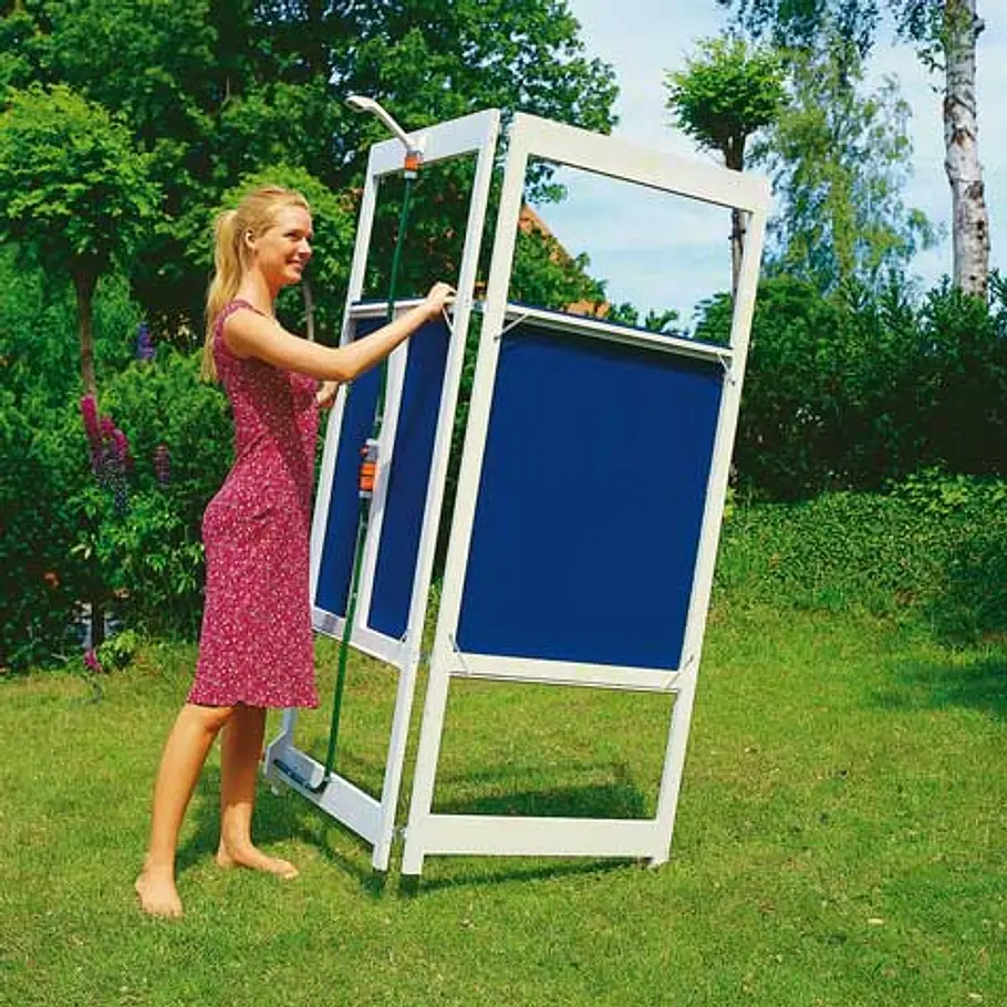 Gartendusche mit Sichtschutz Gartendusche mit Sichtschutz