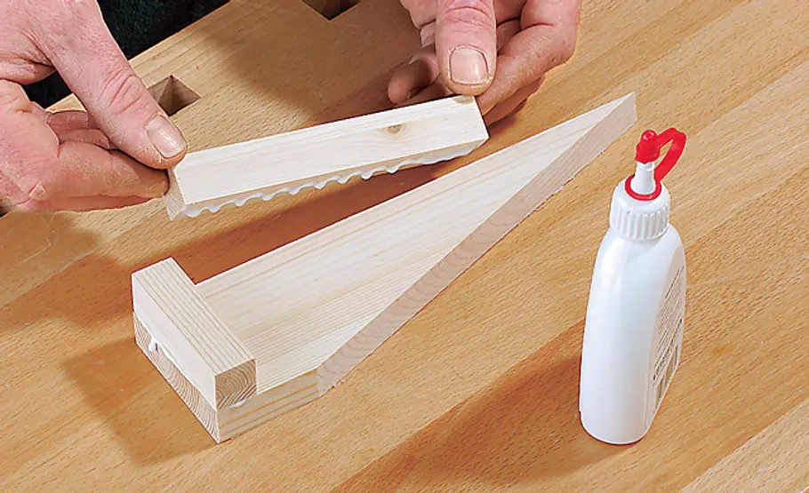 Tischkegelbahn selber bauen Kegelbahn selber bauen: Rampe bauen