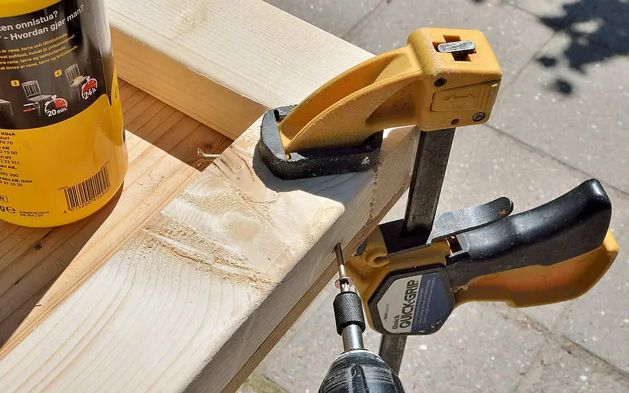 Gartentisch aus Leimholz bauen