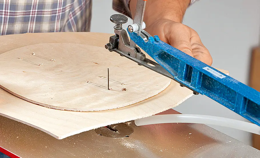 Hirschgeweih aus Holz Geweih basteln