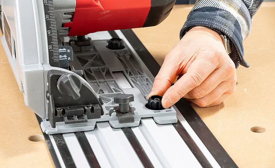 Arbeiten mit Führungsschiene