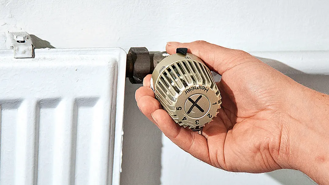 Heizkörperthermostat einstellen - Foto: sidm / Archiv Heizkörperthermostat einstellen - Foto: sidm / Archiv