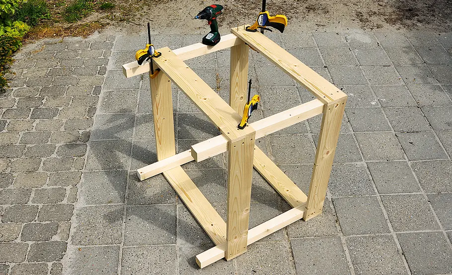 Anleitung: Kräuterhochbeet selber bauen Kräuterkasten: Hochbeet bauen