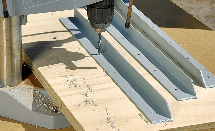 Anleitung: Kräuterhochbeet selber bauen Kräuterkasten: Hochbeet bauen