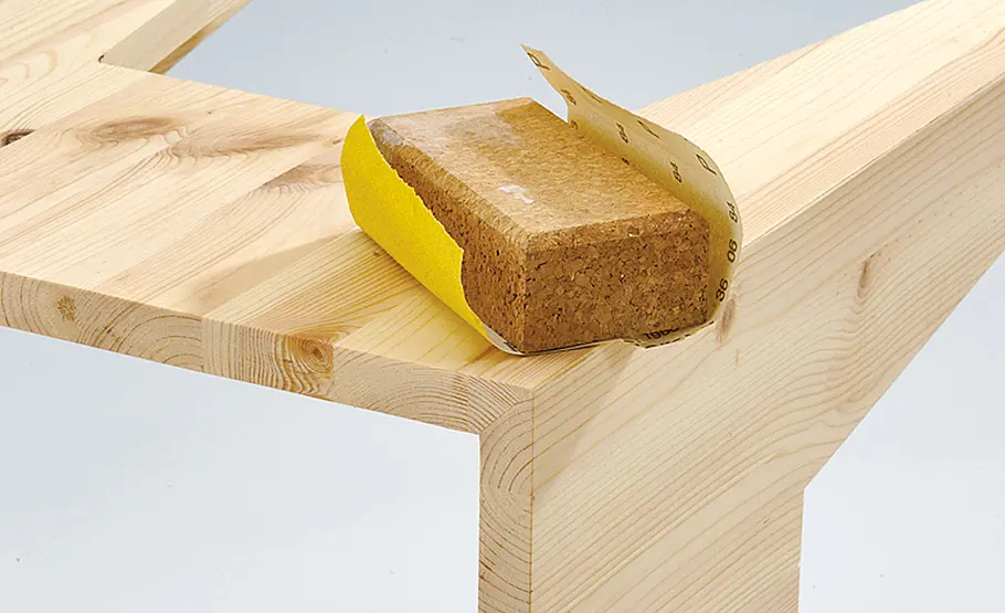 Unser Hocker bietet viel Stauraum Sitzhocker bauen