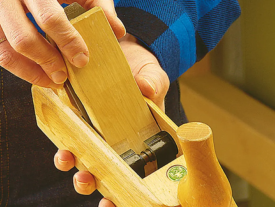 Holzhobel einstellen Holz hobeln